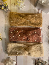 Load image into Gallery viewer, Pearl and Stud Detail Twist Headband