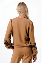 Load image into Gallery viewer, Striped Camel Sweatshirt
