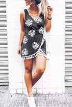 Load image into Gallery viewer, Black Palm Print Dress
